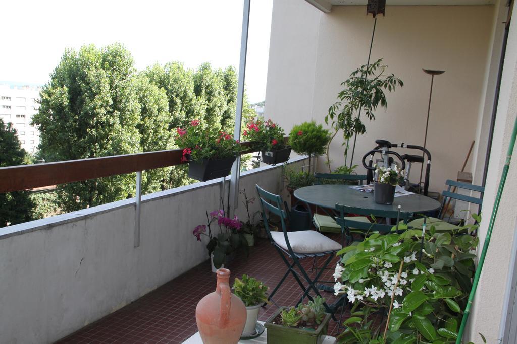 Bed and Breakfast Les Hauts de Perrache à Sainte-Foy-lès-Lyon Extérieur photo