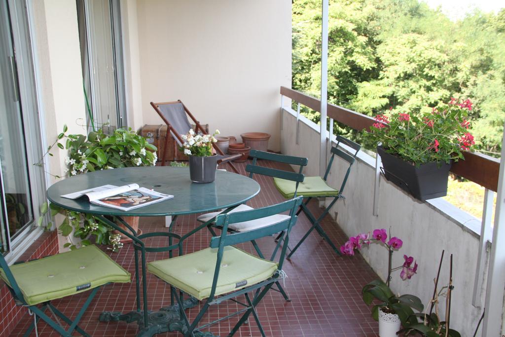 Bed and Breakfast Les Hauts de Perrache à Sainte-Foy-lès-Lyon Extérieur photo